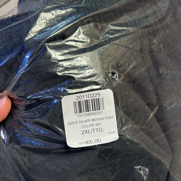 ASICS SILVER WOVEN PANT - Picture 5 of 6